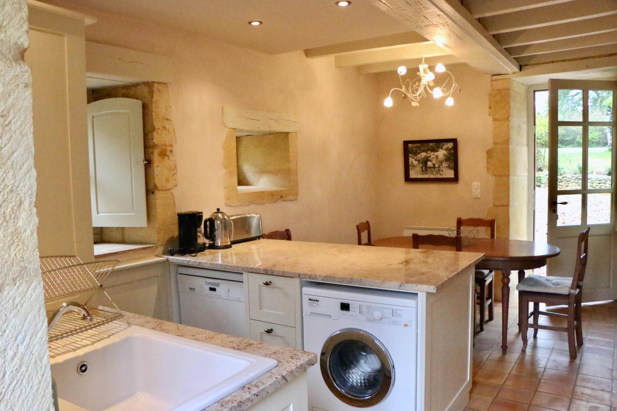 Villa Les Perroutis Saint-Alvère Zimmer foto